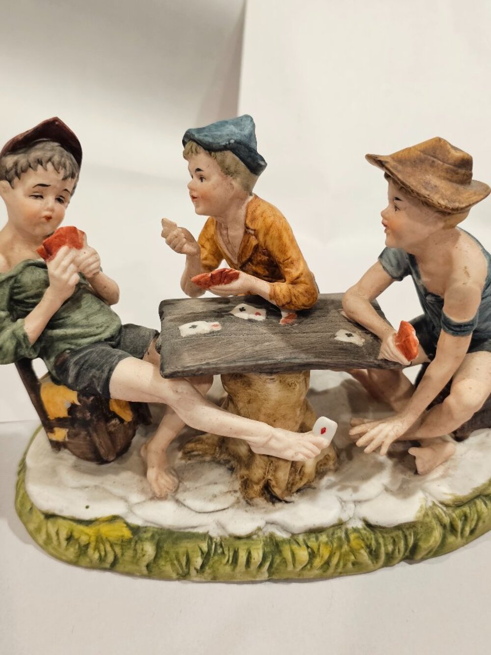 Vintage Arnart 2235 Three Boys Playing Cards Figurine Capodimonte Style Japan
